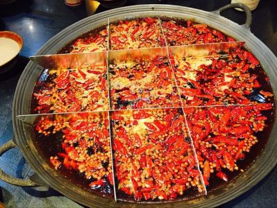 重庆有名的火锅底用的底料如何美味和营养兼备